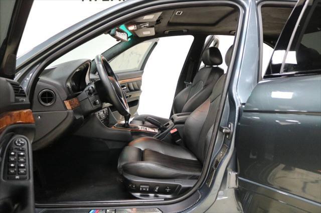 used 2001 BMW M5 car, priced at $26,999