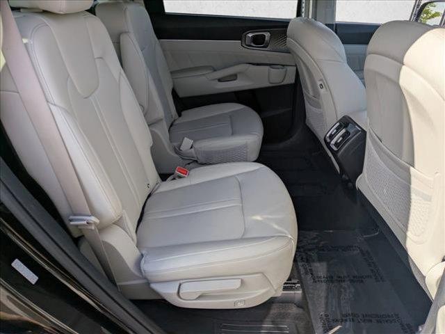 used 2022 Kia Sorento Plug-In Hybrid car, priced at $25,983