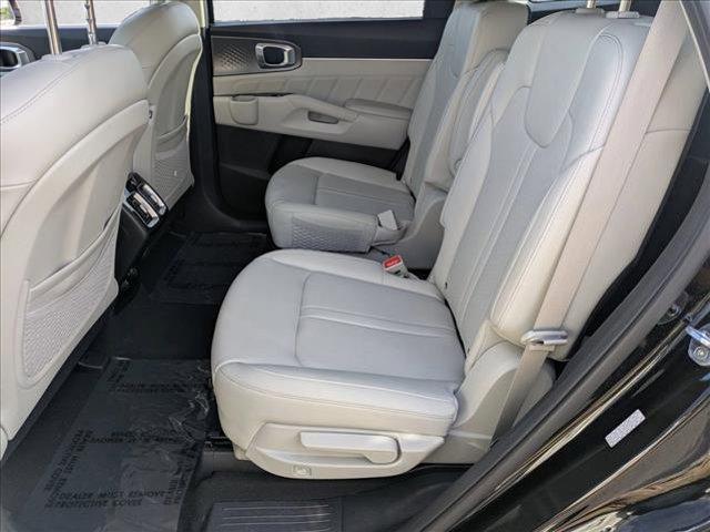 used 2022 Kia Sorento Plug-In Hybrid car, priced at $25,983