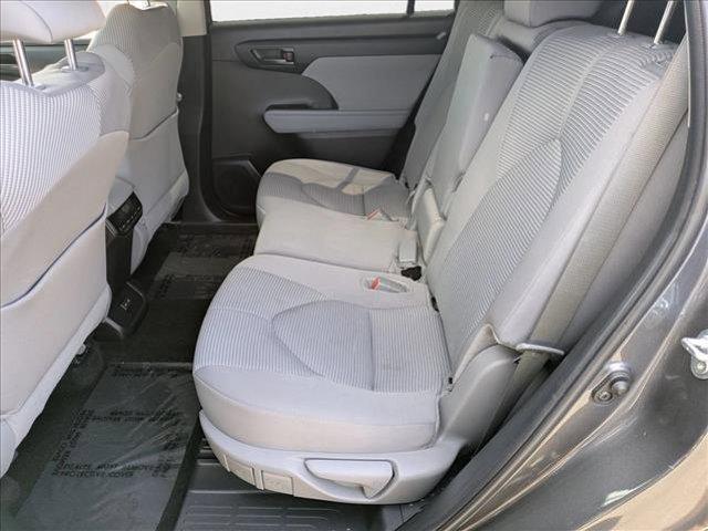 used 2024 Toyota Highlander car, priced at $34,227