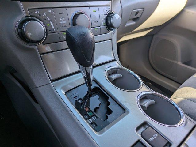 used 2012 Toyota Highlander car, priced at $13,995