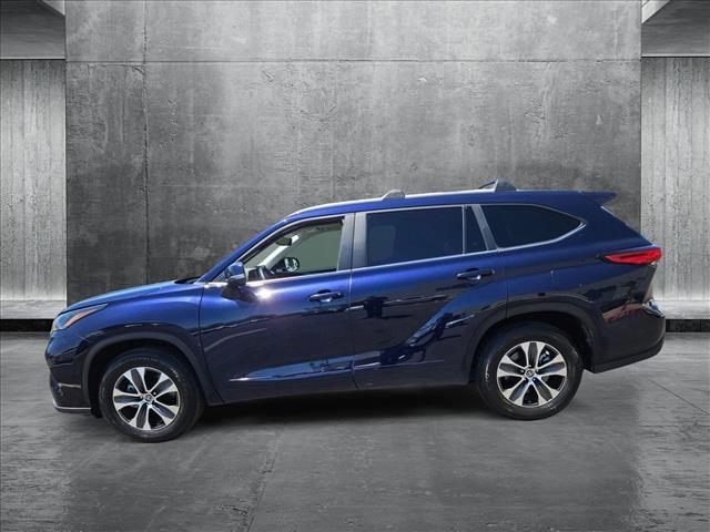 used 2023 Toyota Highlander car, priced at $39,972