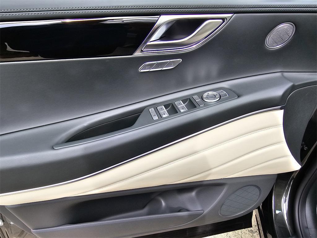 new 2026 Genesis GV80 car, priced at $60,400