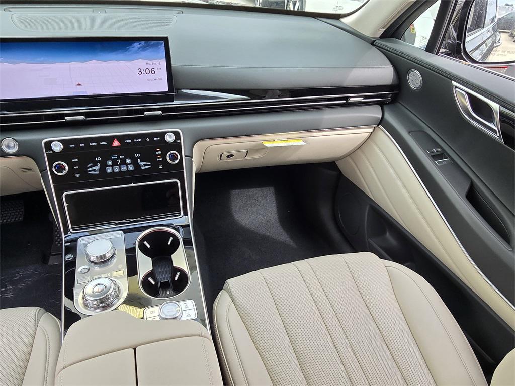 new 2026 Genesis GV80 car, priced at $60,400