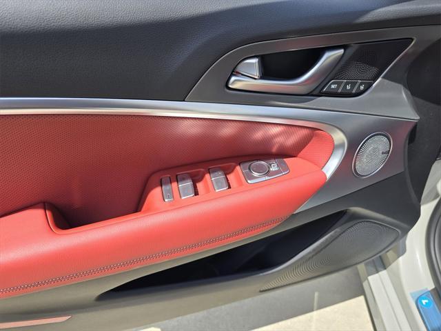 new 2025 Genesis G70 car, priced at $52,950