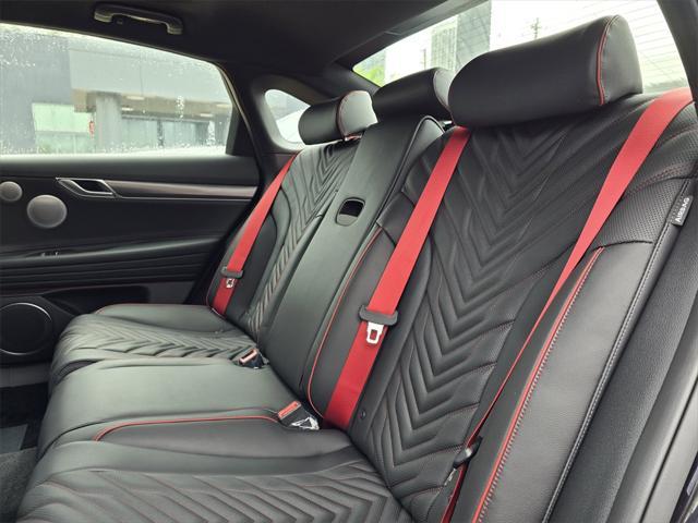 new 2025 Genesis G80 car, priced at $70,695