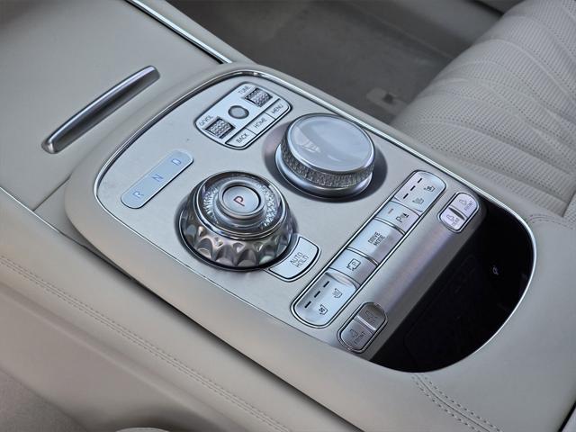 new 2025 Genesis G90 car, priced at $102,145