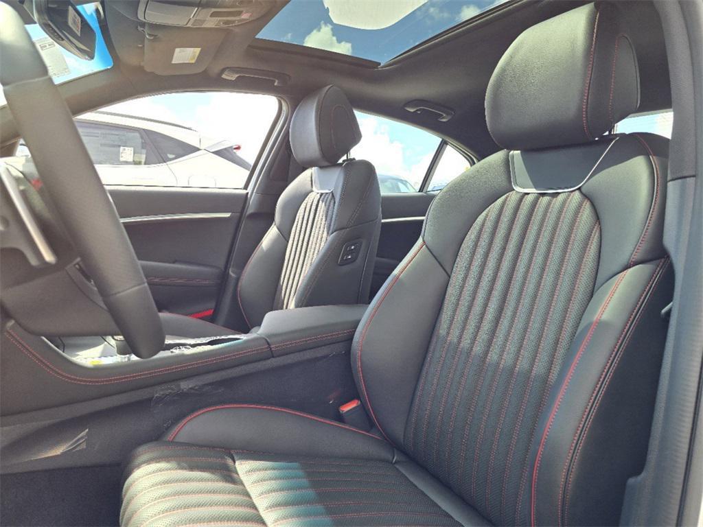 new 2025 Genesis G70 car, priced at $49,125
