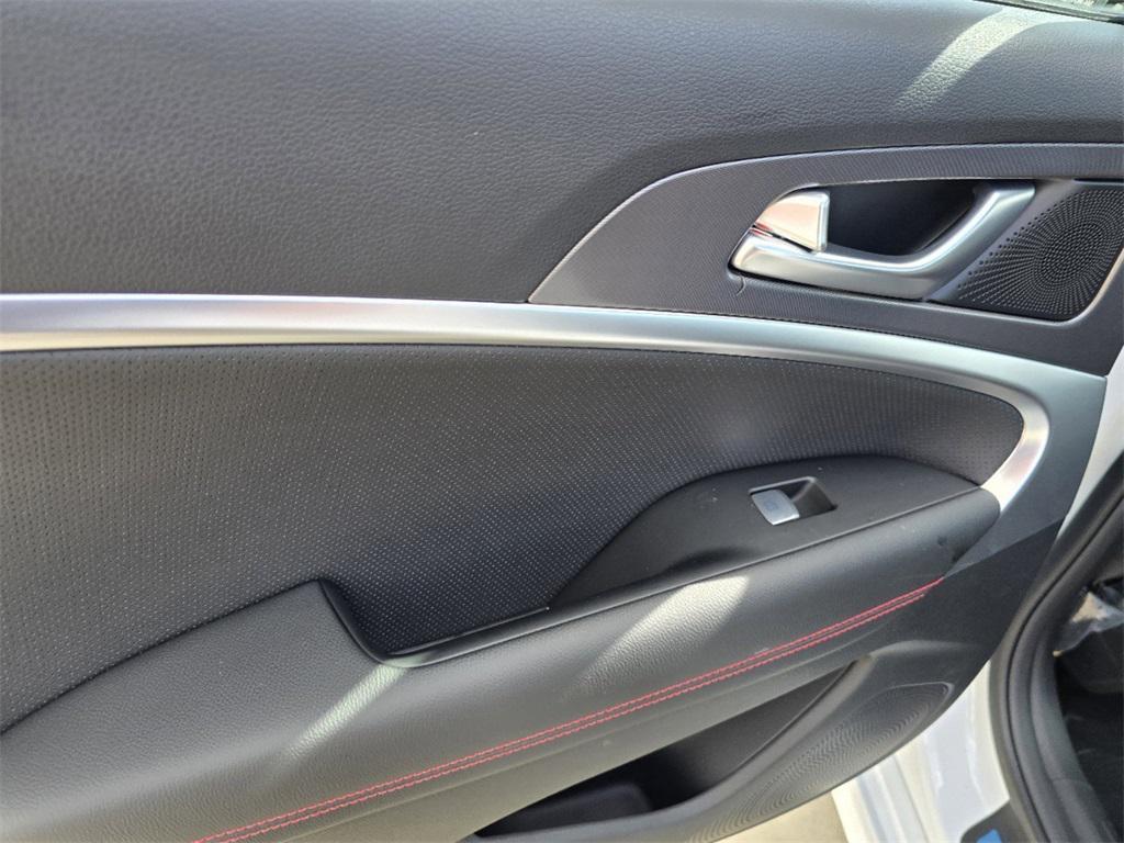 new 2025 Genesis G70 car, priced at $49,125