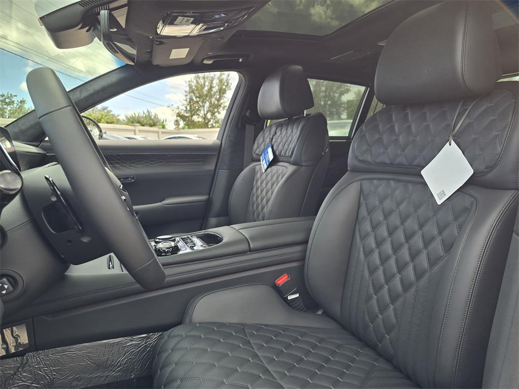 new 2026 Genesis G90 car, priced at $108,065