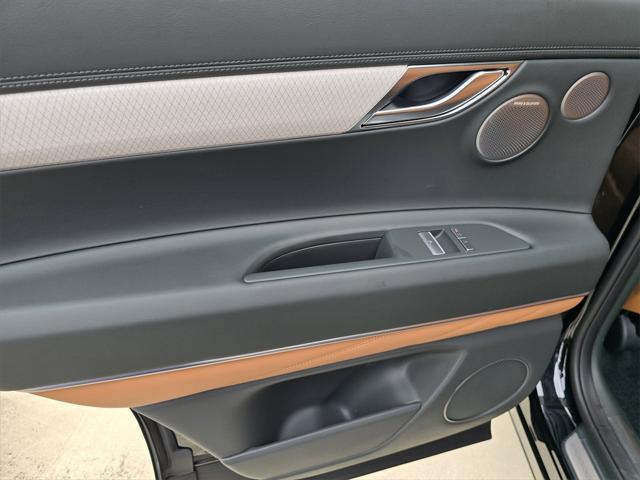 new 2025 Genesis GV80 car