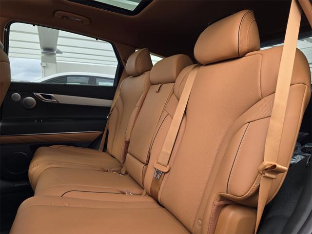 new 2025 Genesis GV80 car
