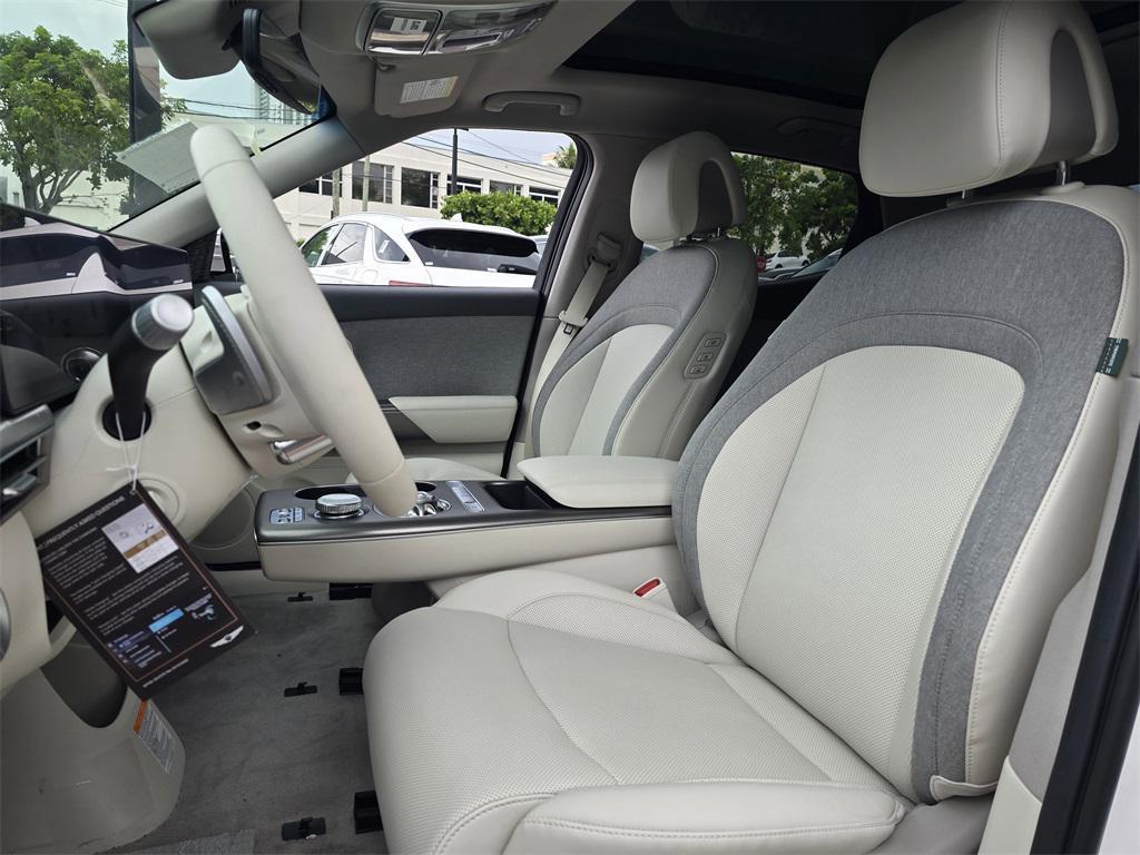 new 2025 Genesis GV60 car, priced at $55,140