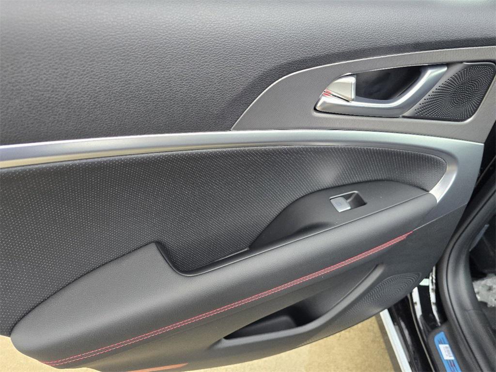 new 2025 Genesis G70 car, priced at $48,655