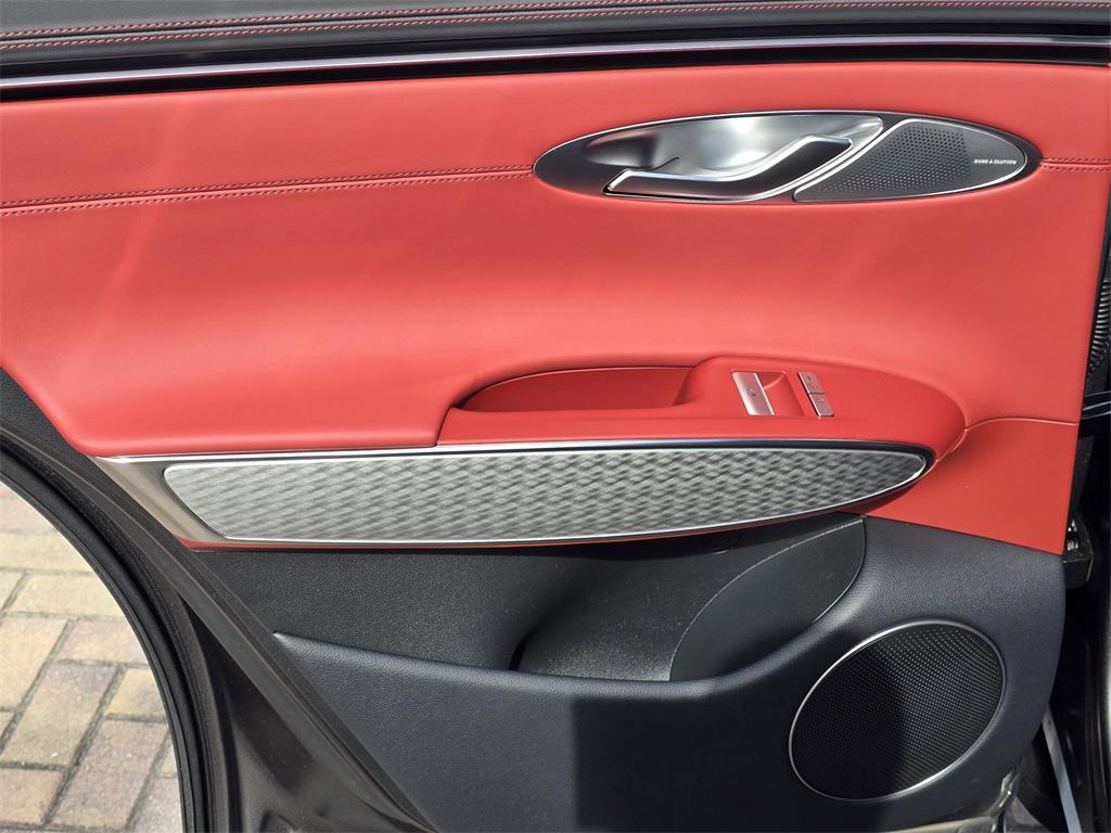 new 2026 Genesis GV70 car