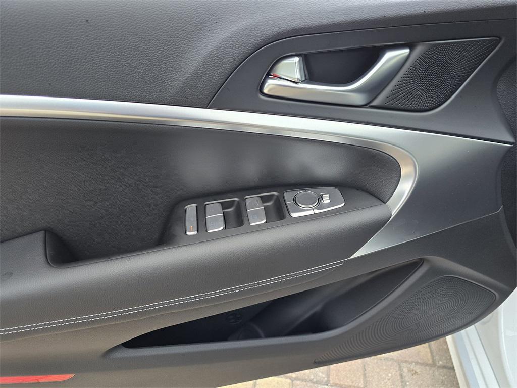 new 2026 Genesis G70 car, priced at $45,275