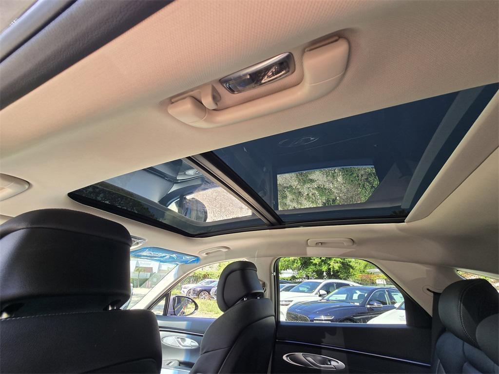 new 2026 Genesis GV70 car
