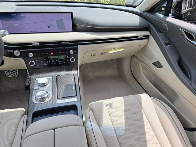 new 2025 Genesis G80 car, priced at $79,395