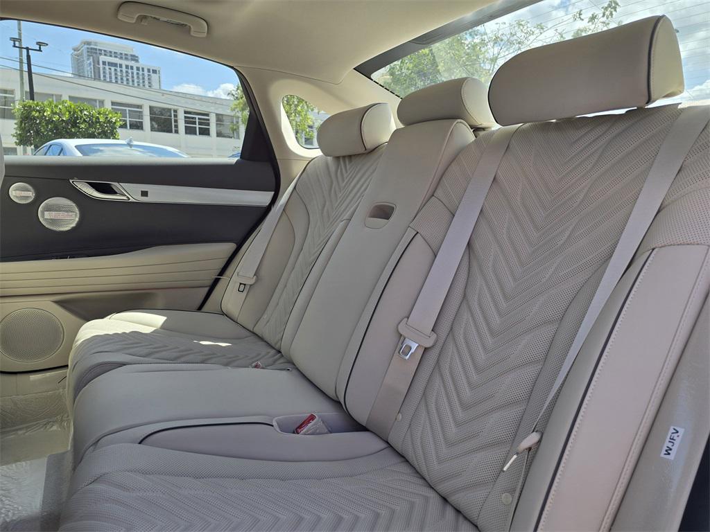 new 2025 Genesis G80 car, priced at $70,720