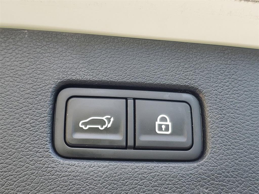 used 2021 Genesis GV80 car, priced at $37,479