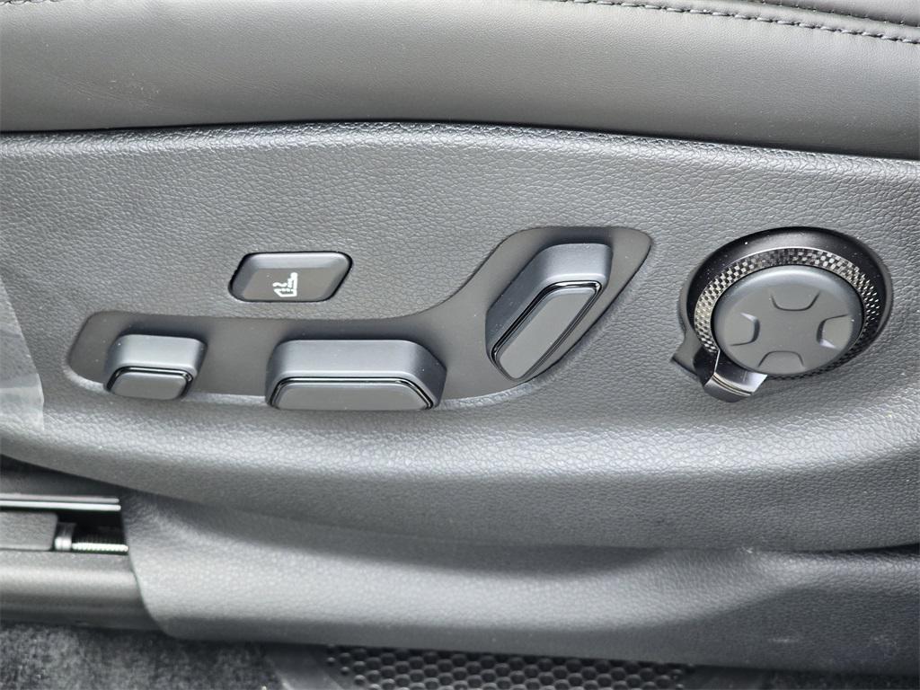 new 2026 Genesis GV80 car, priced at $85,980