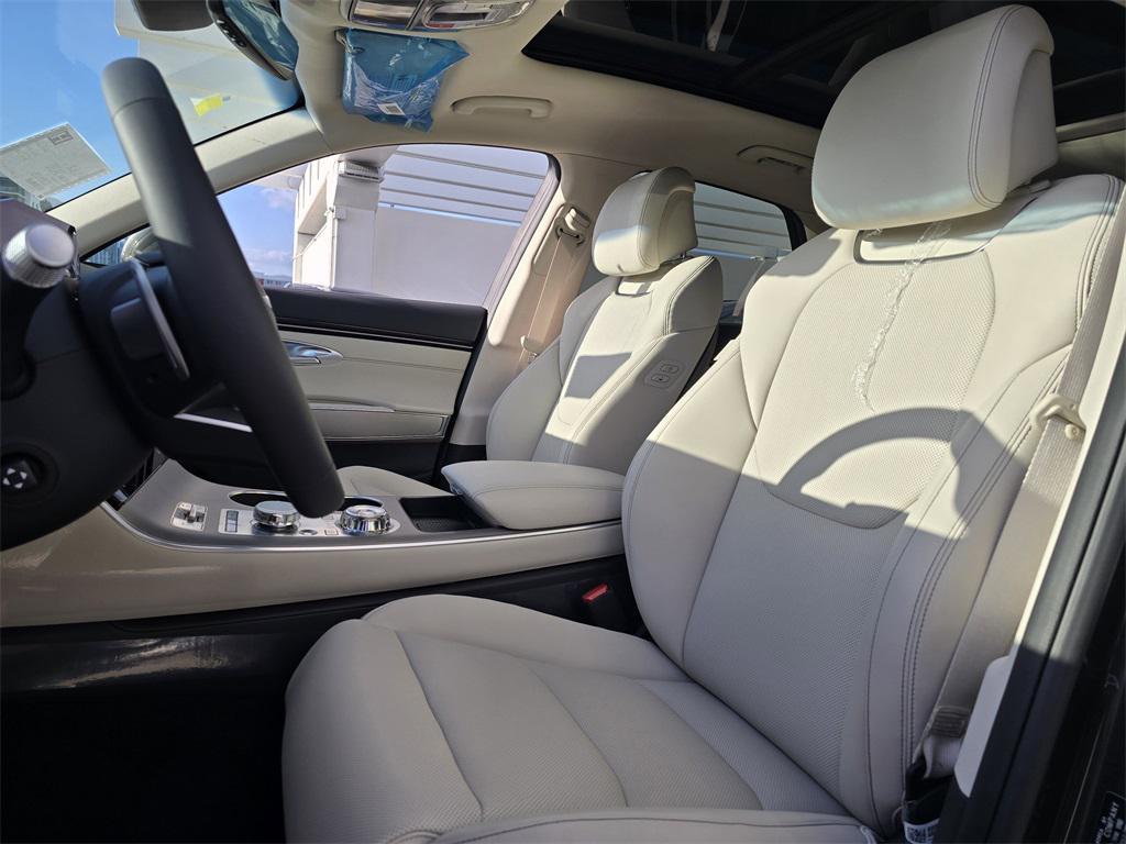 new 2026 Genesis GV70 car