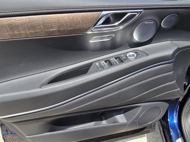 new 2025 Genesis GV80 car, priced at $77,084