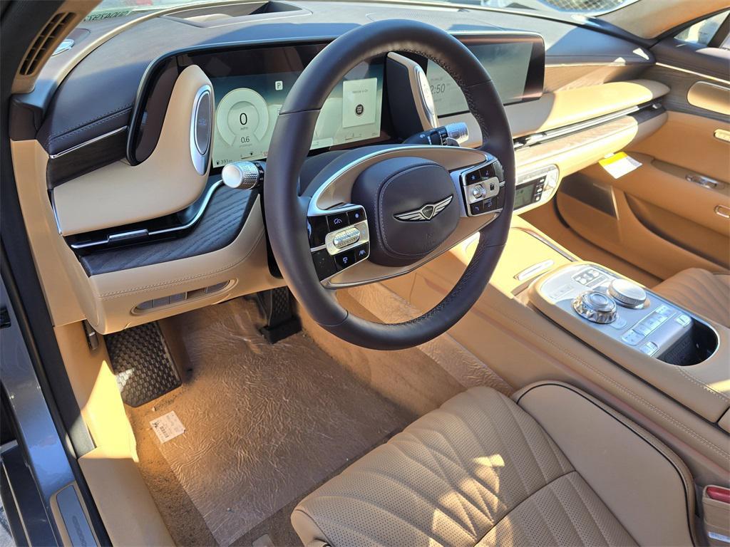 new 2025 Genesis G90 car, priced at $91,700