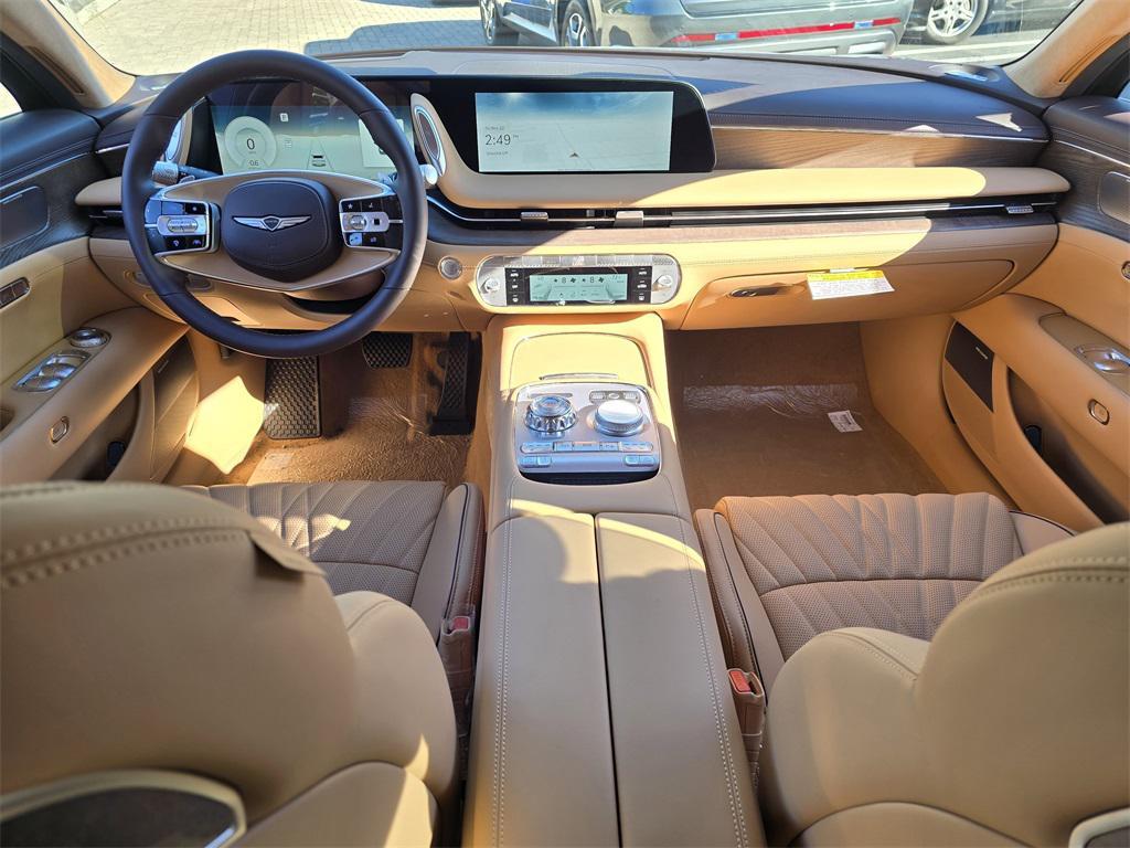 new 2025 Genesis G90 car, priced at $91,700