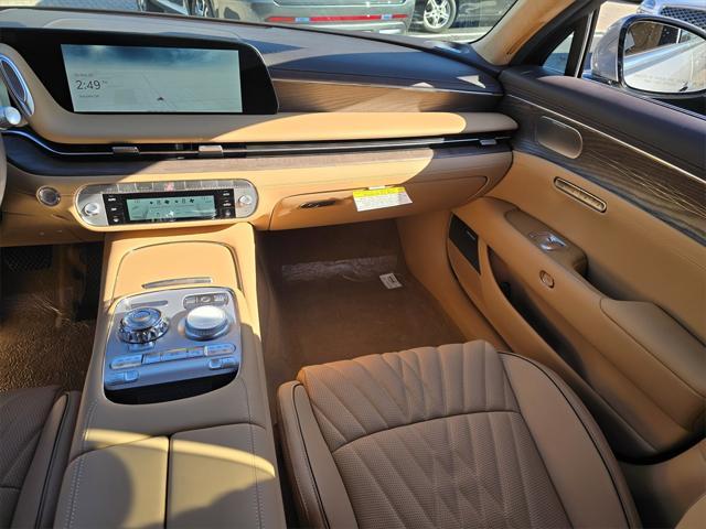 new 2025 Genesis G90 car, priced at $91,700