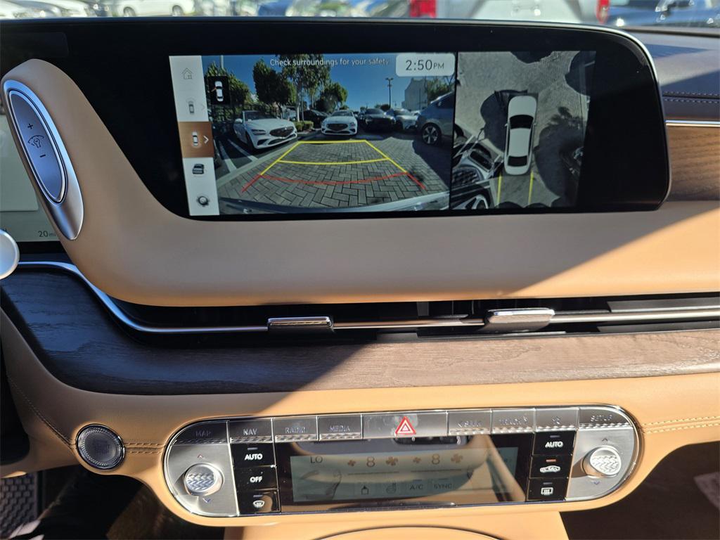 new 2025 Genesis G90 car, priced at $91,700