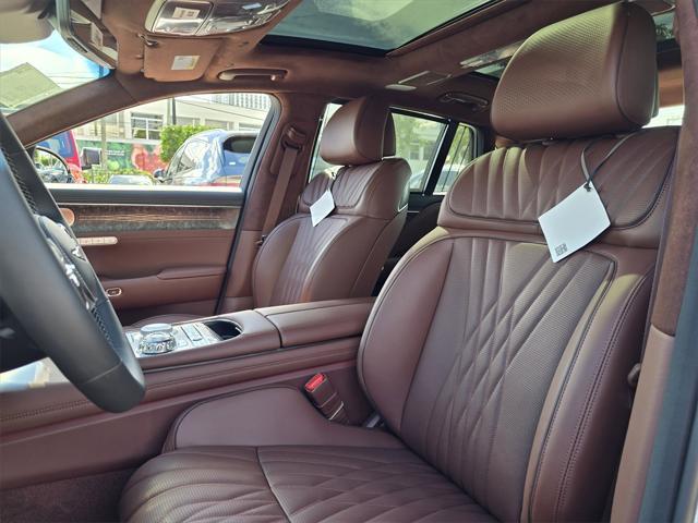 new 2025 Genesis G90 car, priced at $102,000
