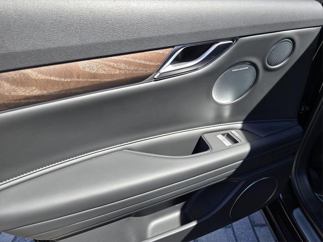 new 2025 Genesis G80 car, priced at $64,295