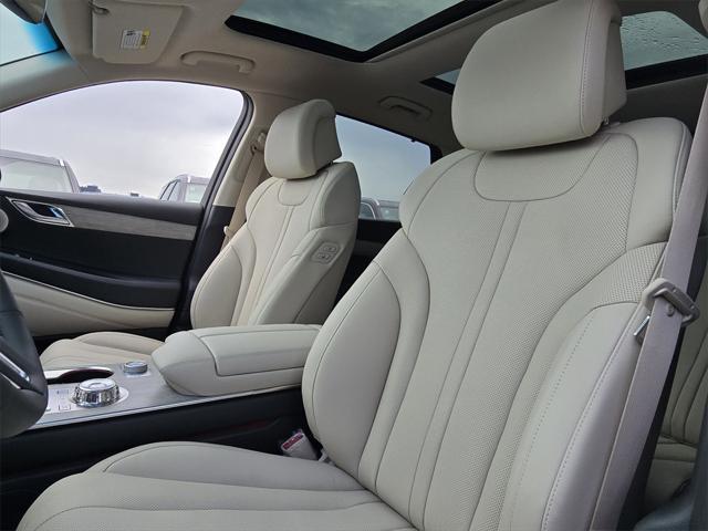new 2025 Genesis GV80 car, priced at $68,200