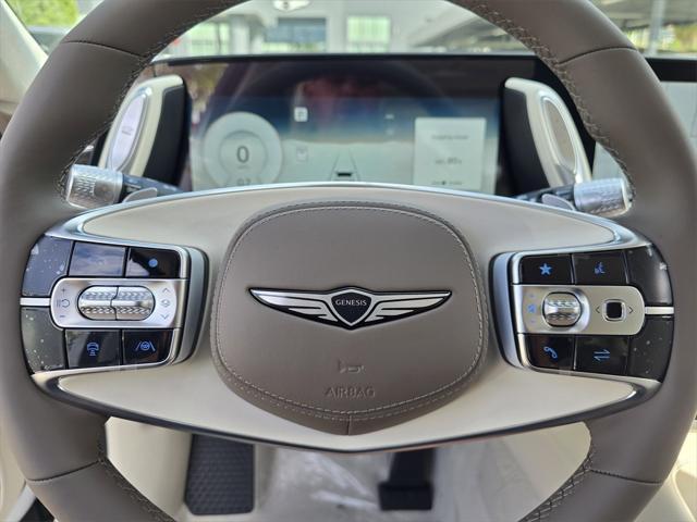 new 2025 Genesis G90 car, priced at $102,405