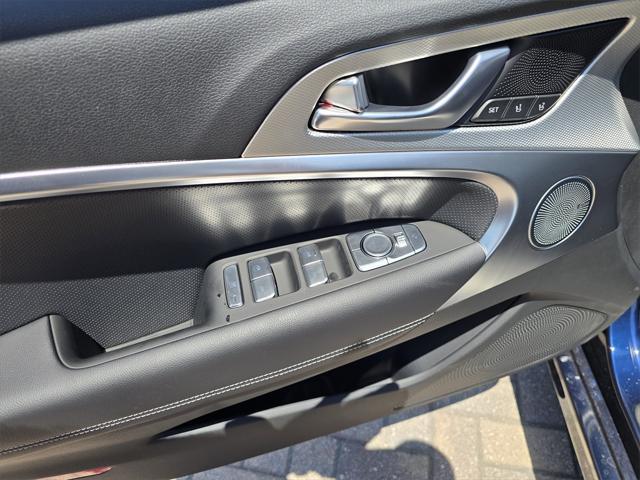 new 2026 Genesis G70 car, priced at $45,220