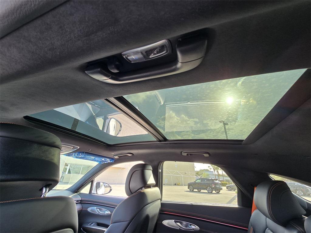 new 2026 Genesis GV70 car