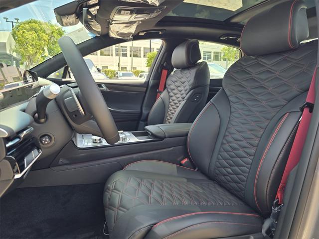 new 2025 Genesis G80 car, priced at $70,835