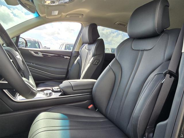 new 2025 Genesis GV80 car, priced at $61,130