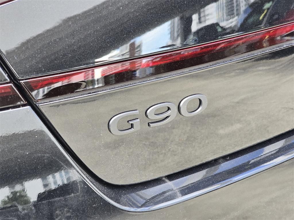 new 2026 Genesis G90 car, priced at $108,065