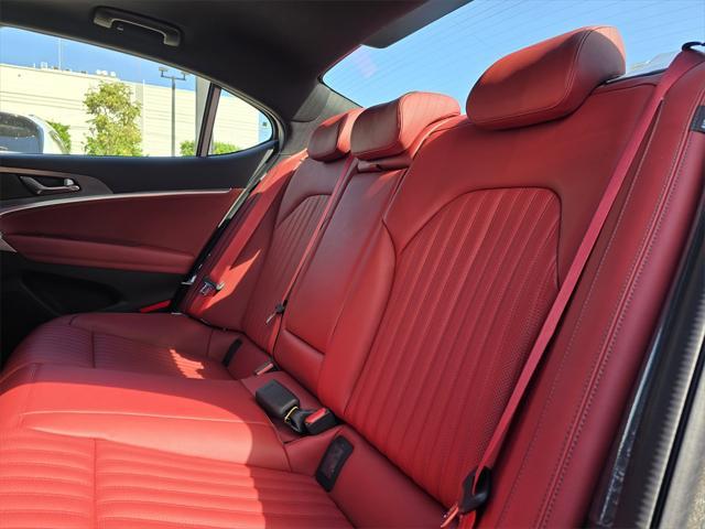 new 2025 Genesis G70 car, priced at $49,105