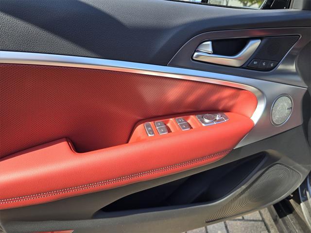 new 2025 Genesis G70 car, priced at $49,105