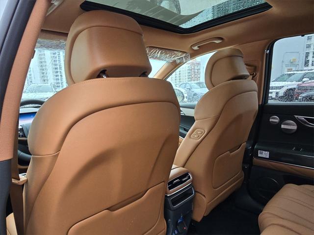 new 2025 Genesis GV80 car, priced at $69,124