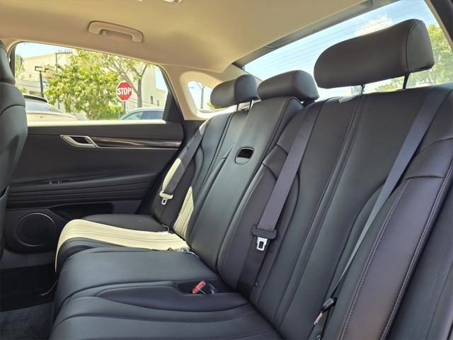 new 2025 Genesis G80 car, priced at $59,130