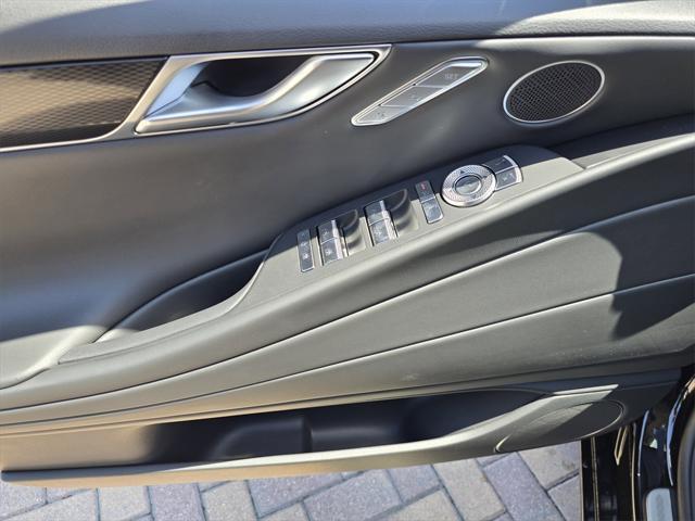 new 2025 Genesis G80 car, priced at $59,130