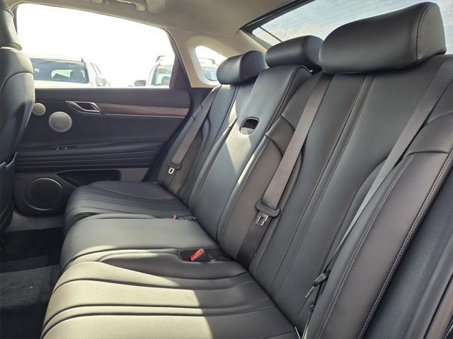 new 2025 Genesis G80 car, priced at $64,295