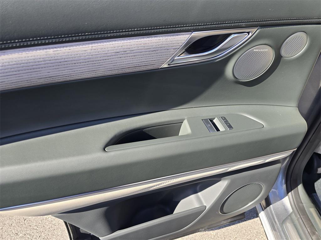 new 2026 Genesis GV80 car, priced at $65,935