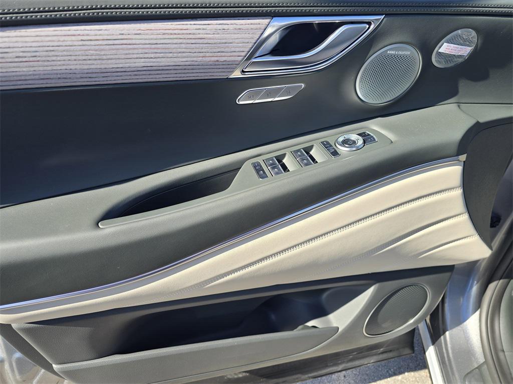 new 2026 Genesis GV80 car, priced at $65,935