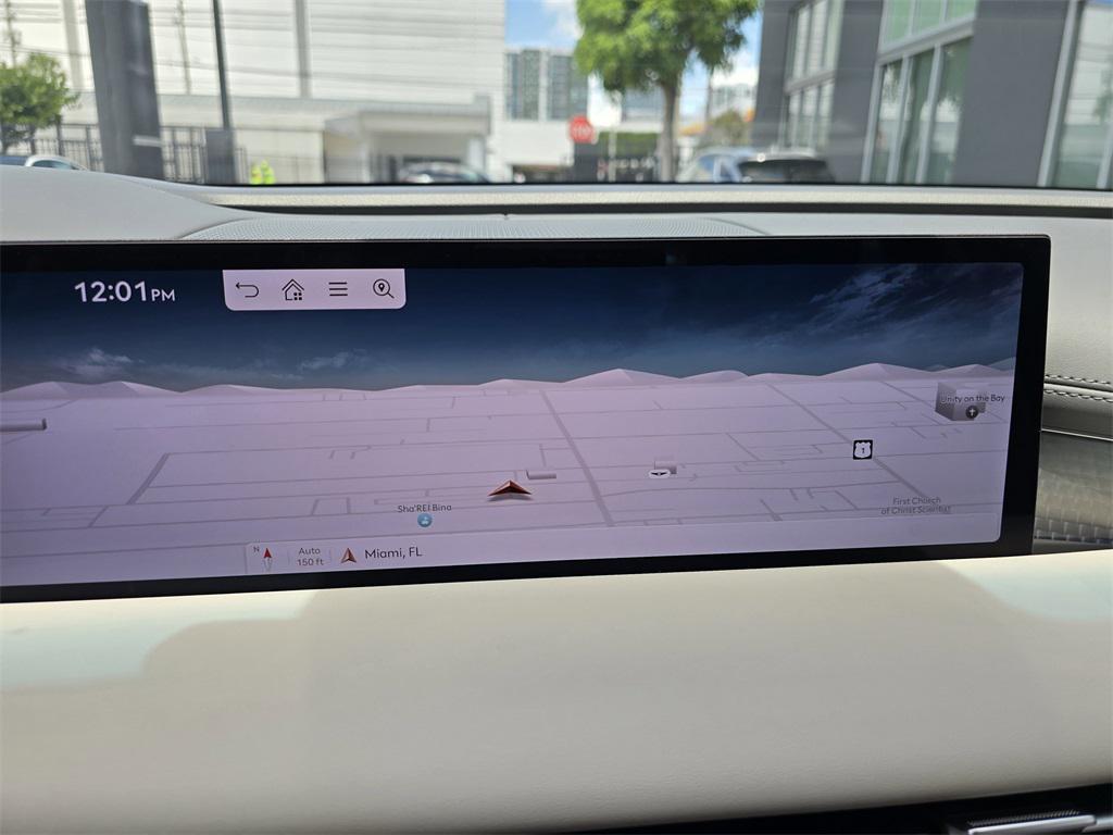 new 2025 Genesis G80 car, priced at $70,540