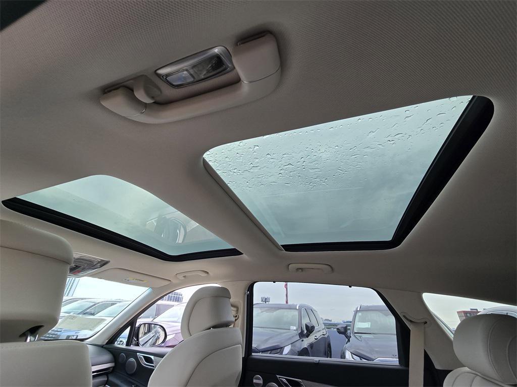 new 2026 Genesis GV80 car